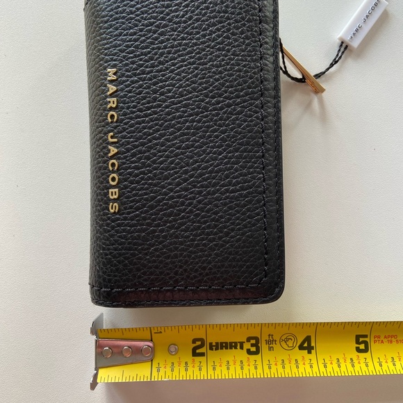 Marc Jacobs Groove Black Leather Wallet - NWT - Picture 9 of 9